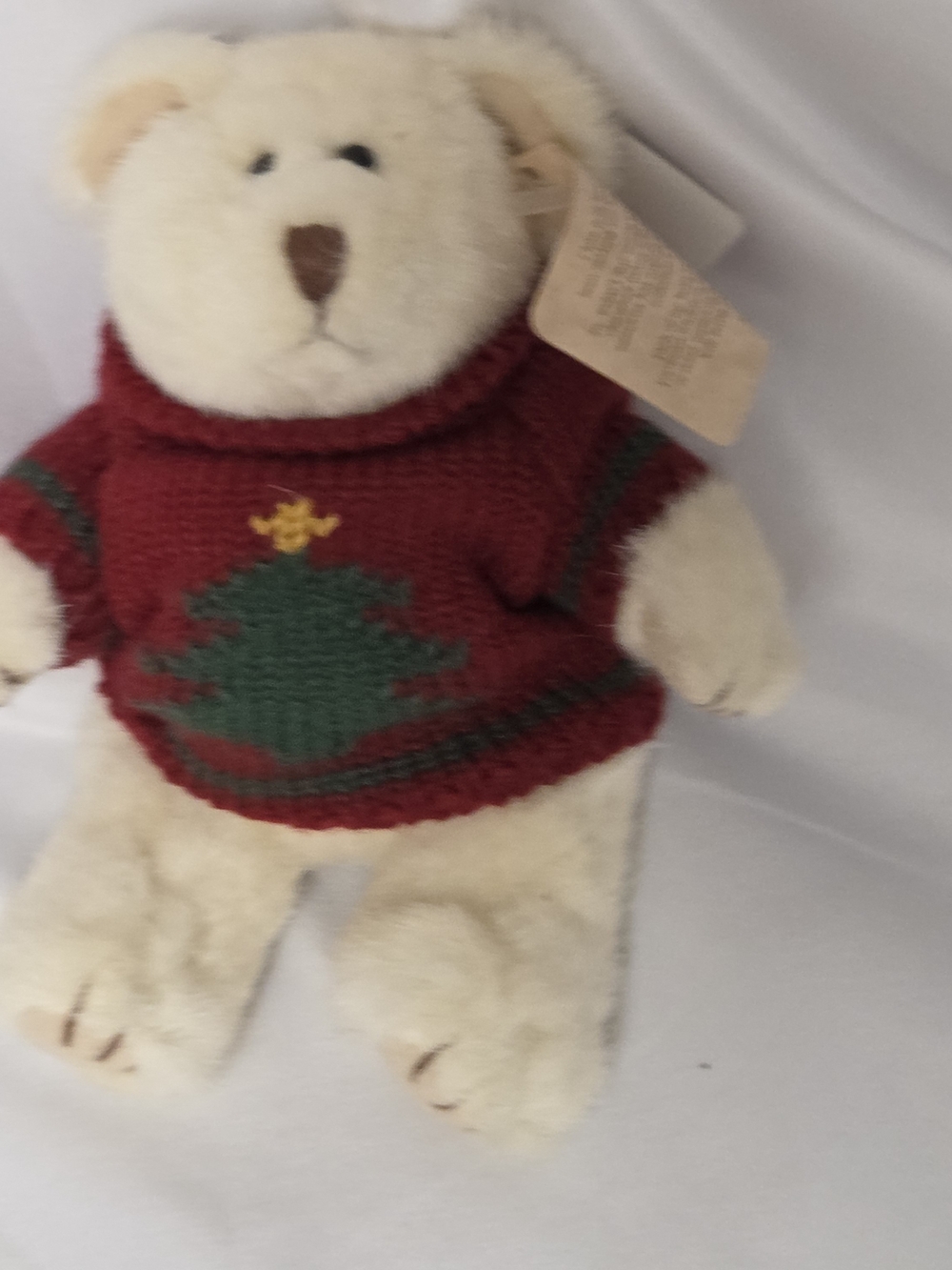 Russ Berrie Fully Jointed Teddy Bear Stuffed Animal with Christmas Tree‎ 6"
